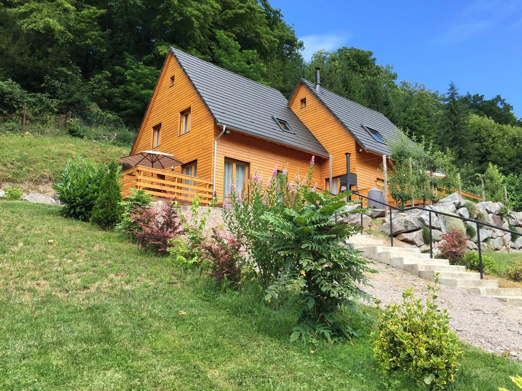 מונסטר Le Chalet La Cigogne Et Le Chamois מראה חיצוני תמונה
